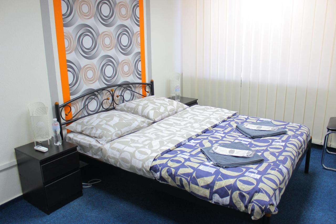 Uneed Rooms Podil Kiev Luaran gambar