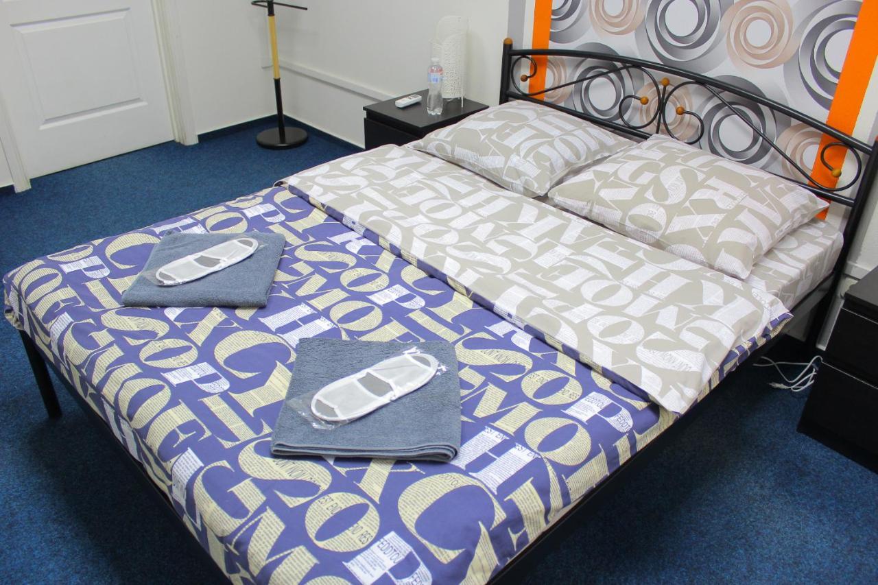 Uneed Rooms Podil Kiev Luaran gambar