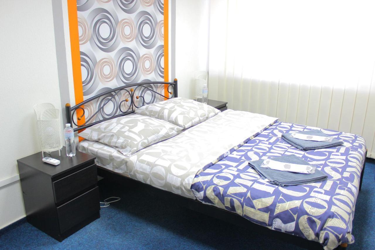 Uneed Rooms Podil Kiev Luaran gambar